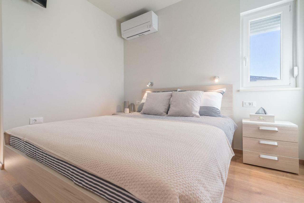 Appartamento Studio apartman Rosa Zaton  Esterno foto